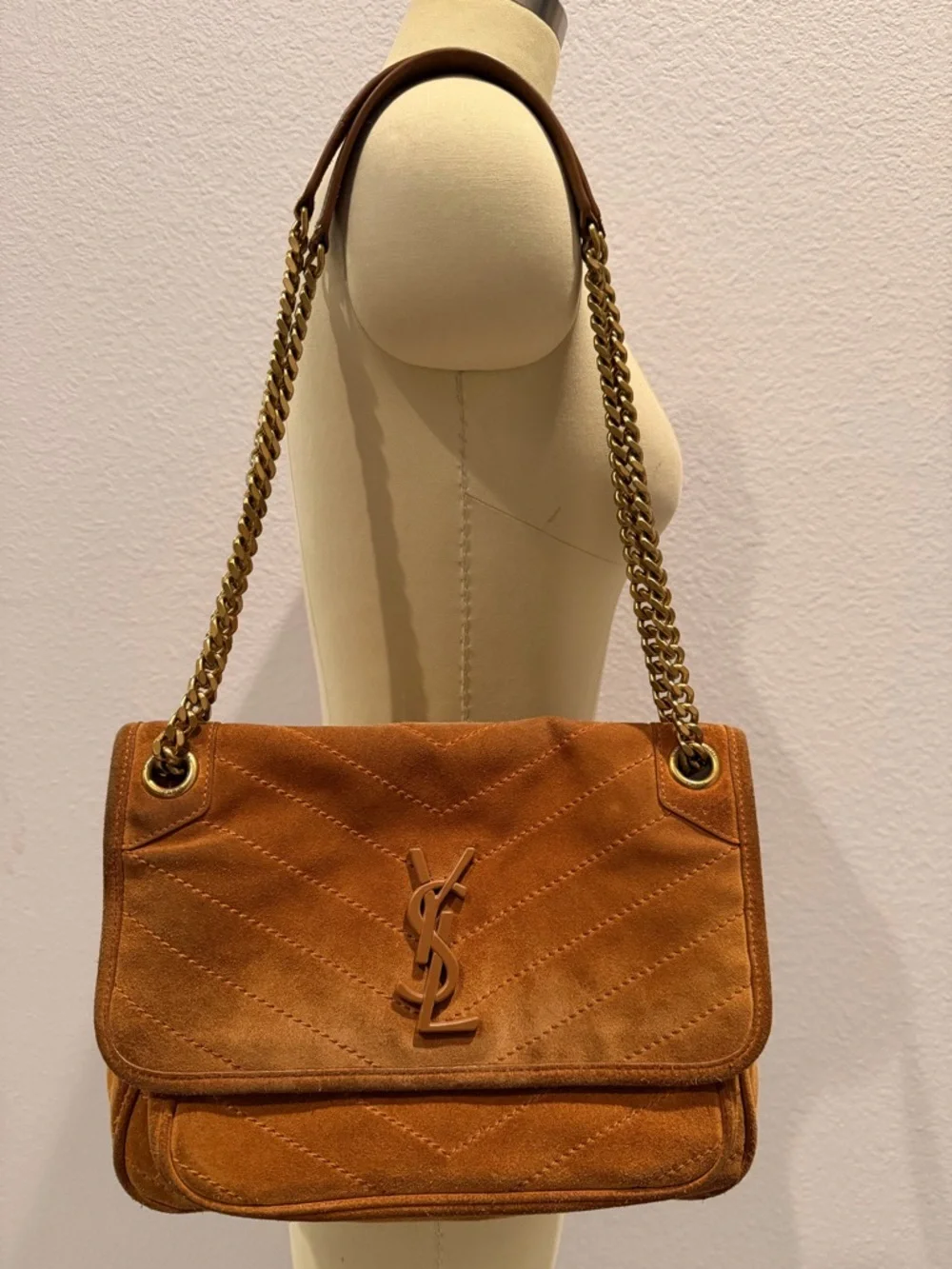 YSL Saint Laurent Cognac/Tan Suede Handbag - Picture 2 of 16